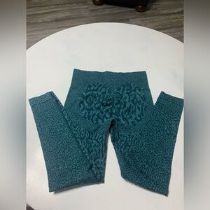 Gym shark leggings teal animal print
